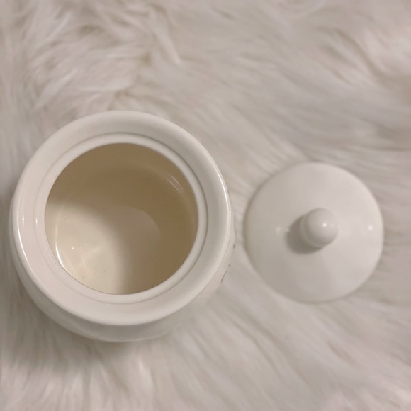 Rae Dunn 'SUGAR' Pot - Picture 3 of 3